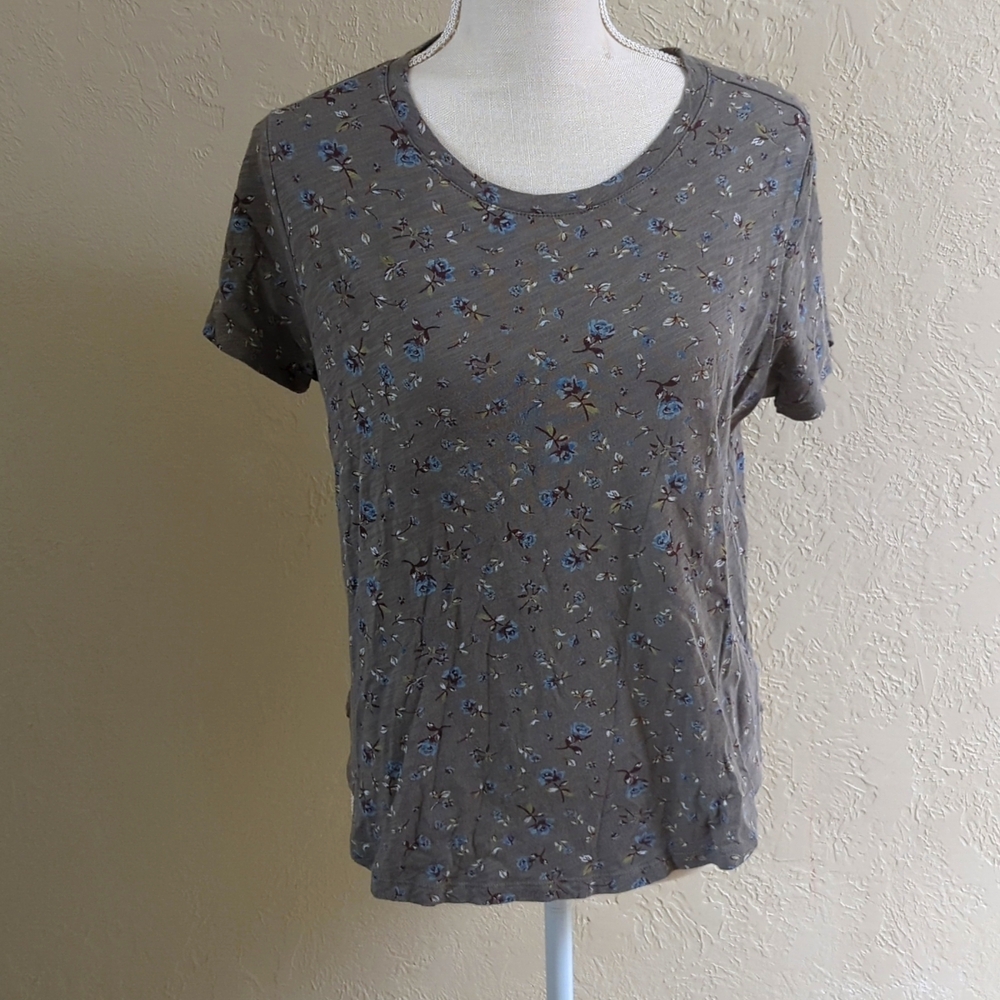 Old Navy Floral Tee